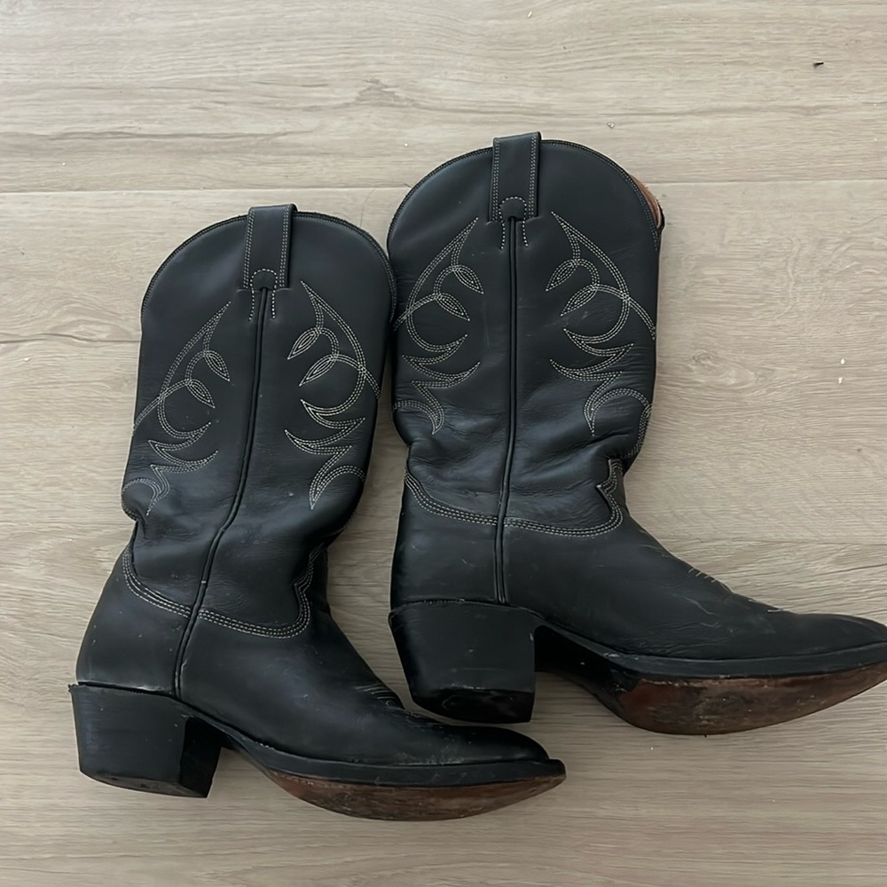 ALBERTA cowboy boots